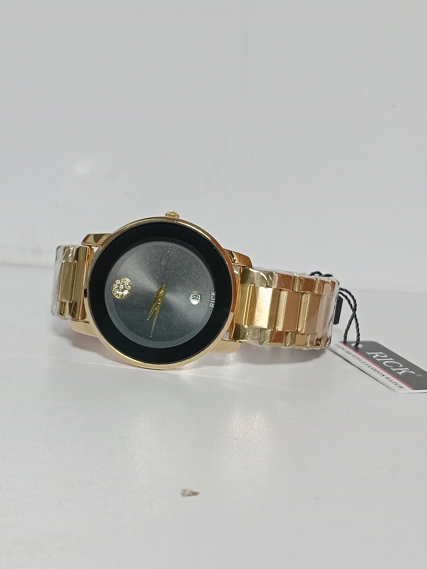 Rick Luxury Gold Fashion Watch – Black Dial