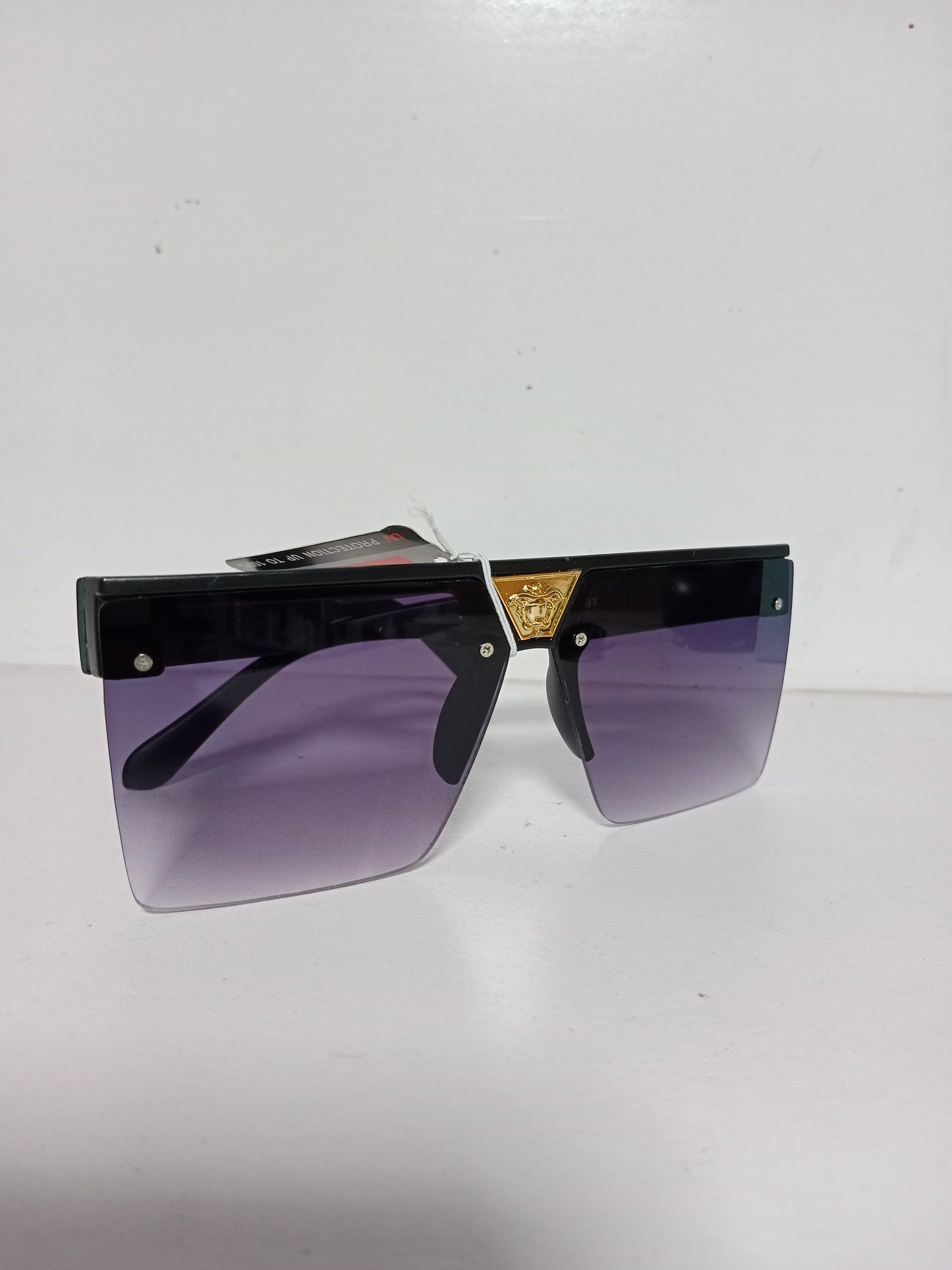 Stylish Oversized Gradient Sunglasses