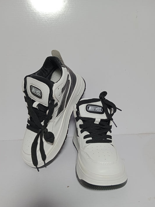 H55 White & Black Sneakers size-36
